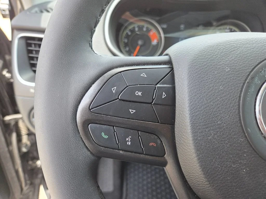 Used 2022 Granite Crystal Metallic Clearcoat Jeep Trailhawk image 33