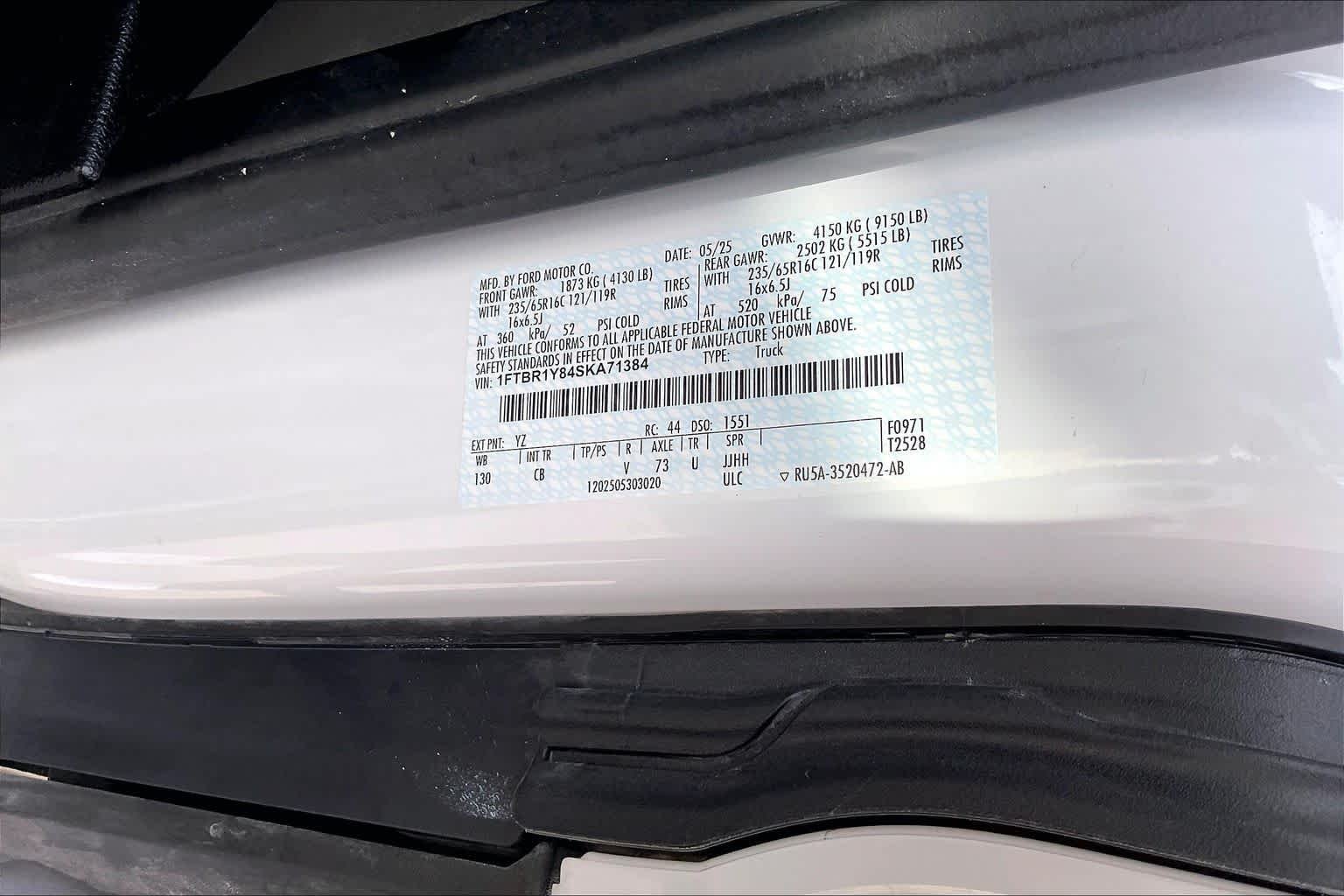 Used 2025 Oxford White Ford  image 32