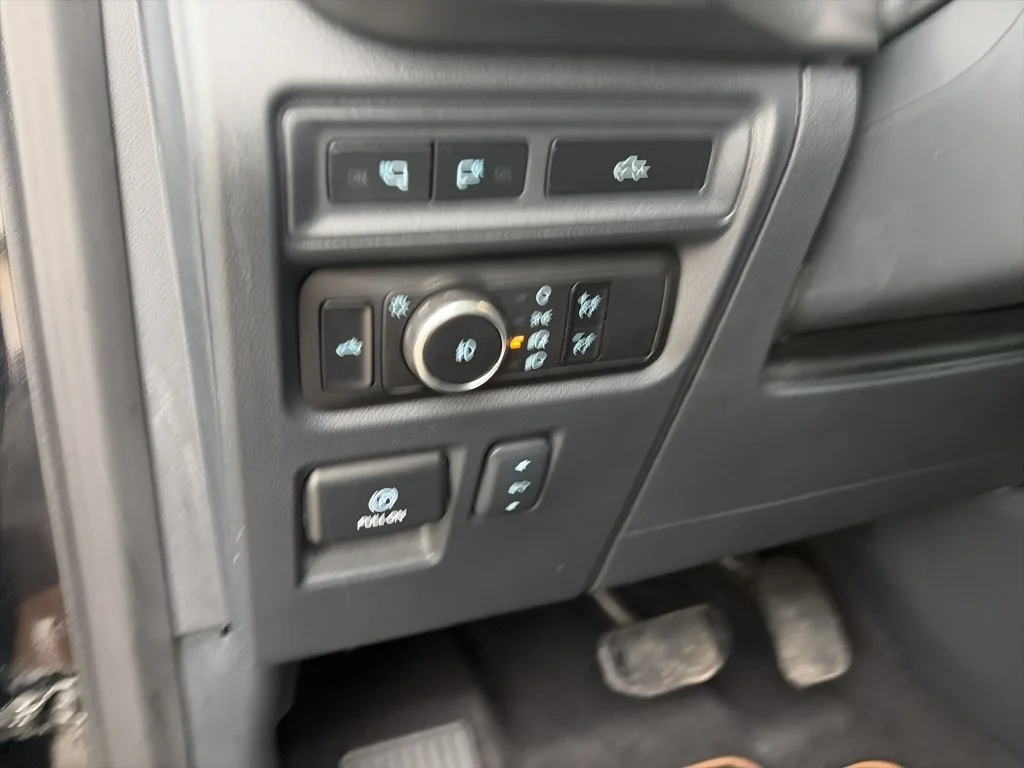 Used 2023 Black Ford Tremor image 18