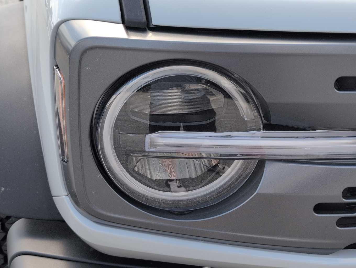 New 2026 Avalanche Gray Ford Badlands® image 15