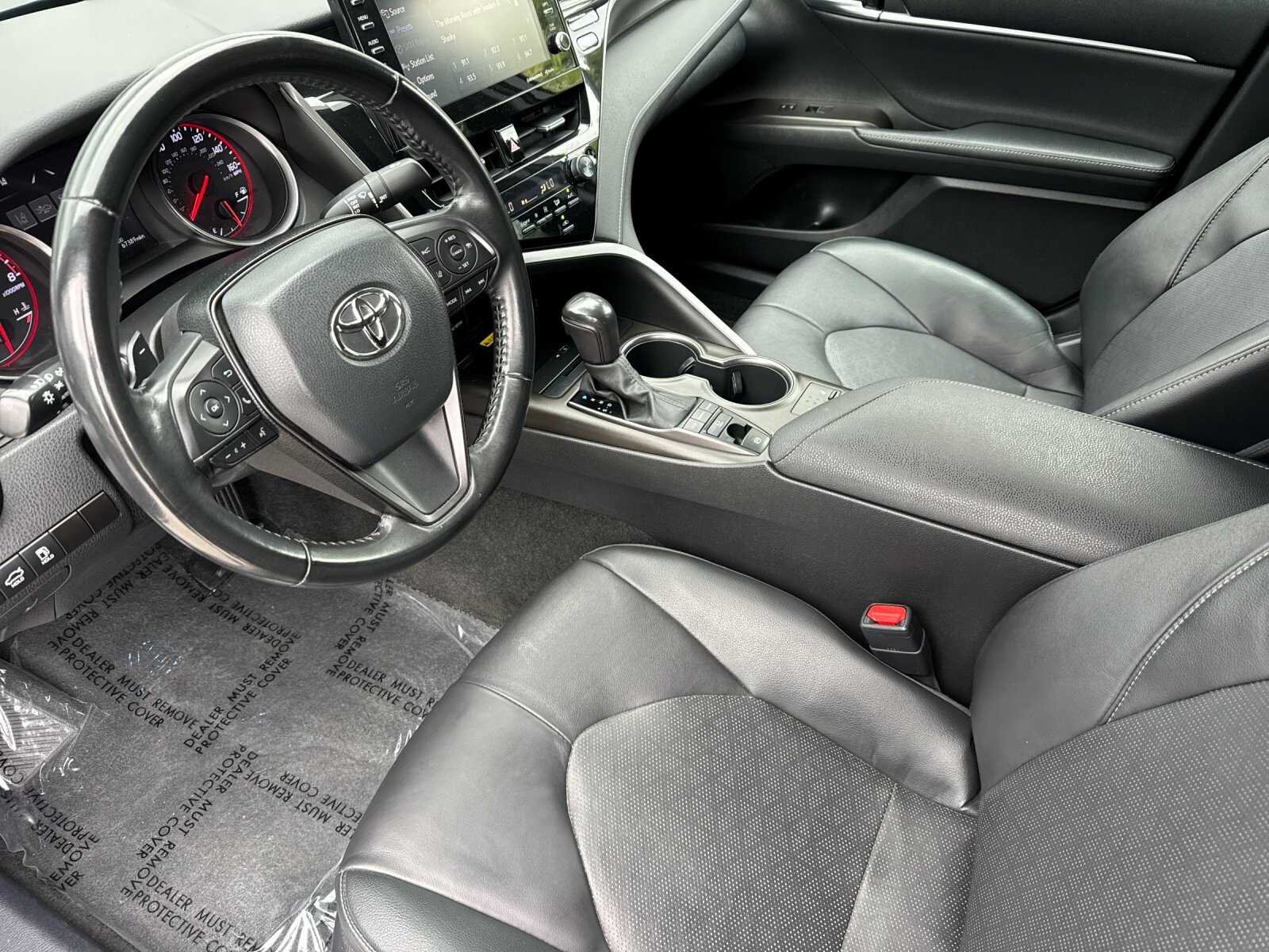 Used 2022 Predawn Gray Mica Toyota XSE 4D Sedan image 10