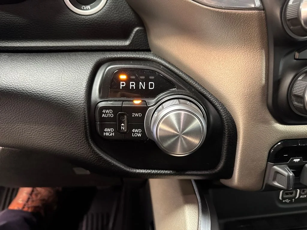Used 2020 Silver Ram Laramie image 25