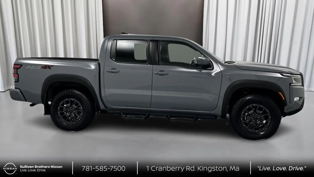 New 2027 Gray Nissan PRO-4X image 3