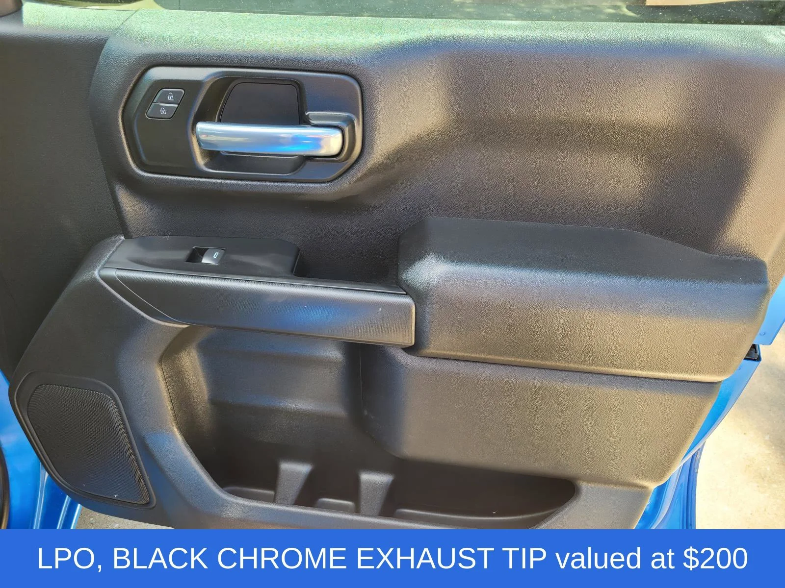 Used 2025 Riptide Blue Metallic Chevrolet Custom image 8