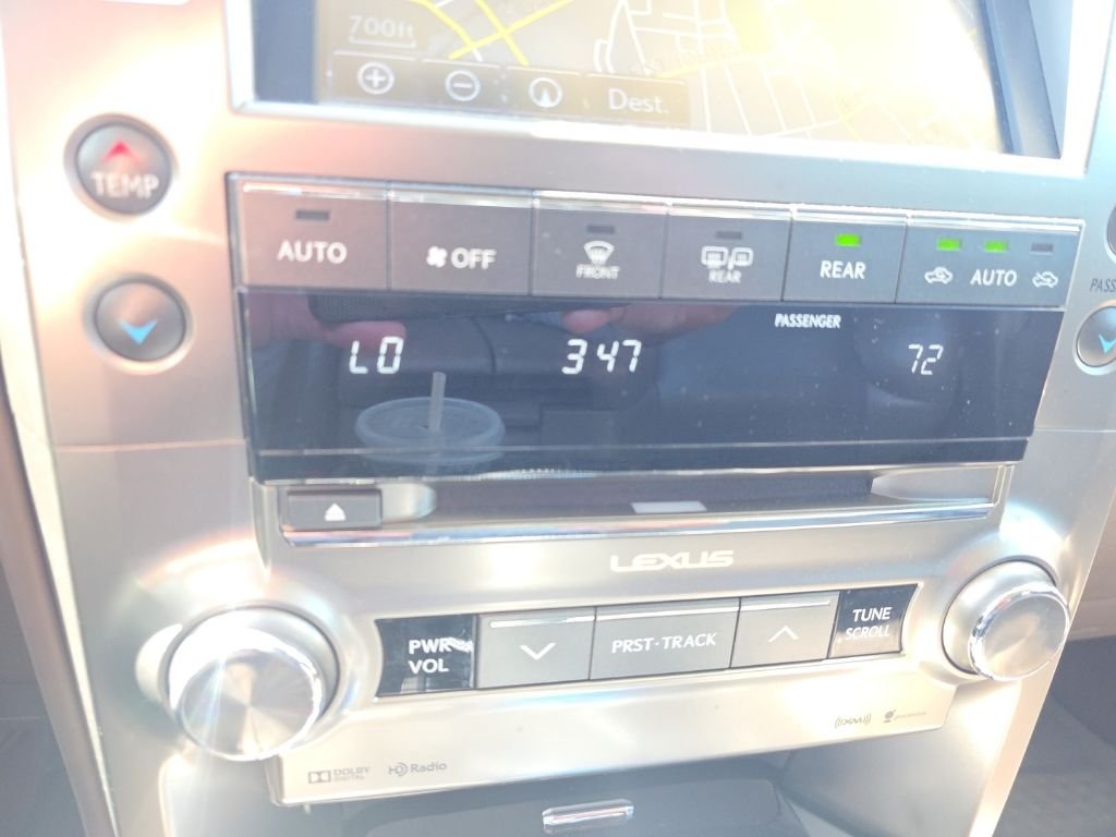 Used 2017  Lexus 460 image 29
