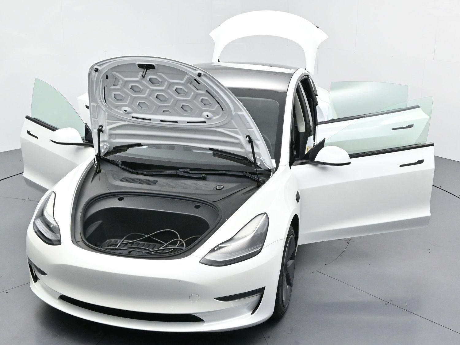Used 2021 Pearl White Multi-Coat Tesla Standard Range Plus image 42