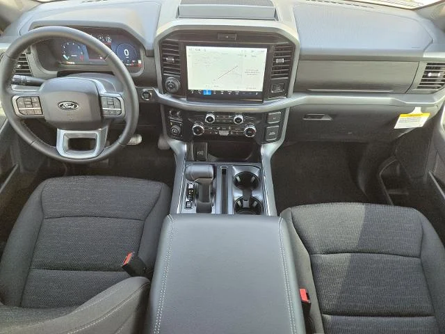 New 2026 Oxford White Ford XLT image 37
