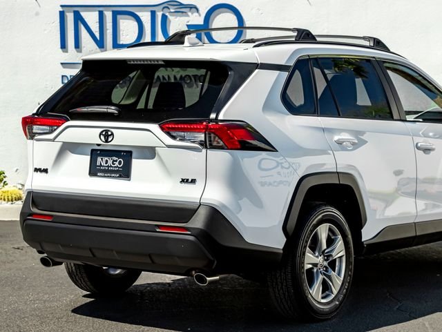 Used 2025 Ice Cap Toyota XLE image 7