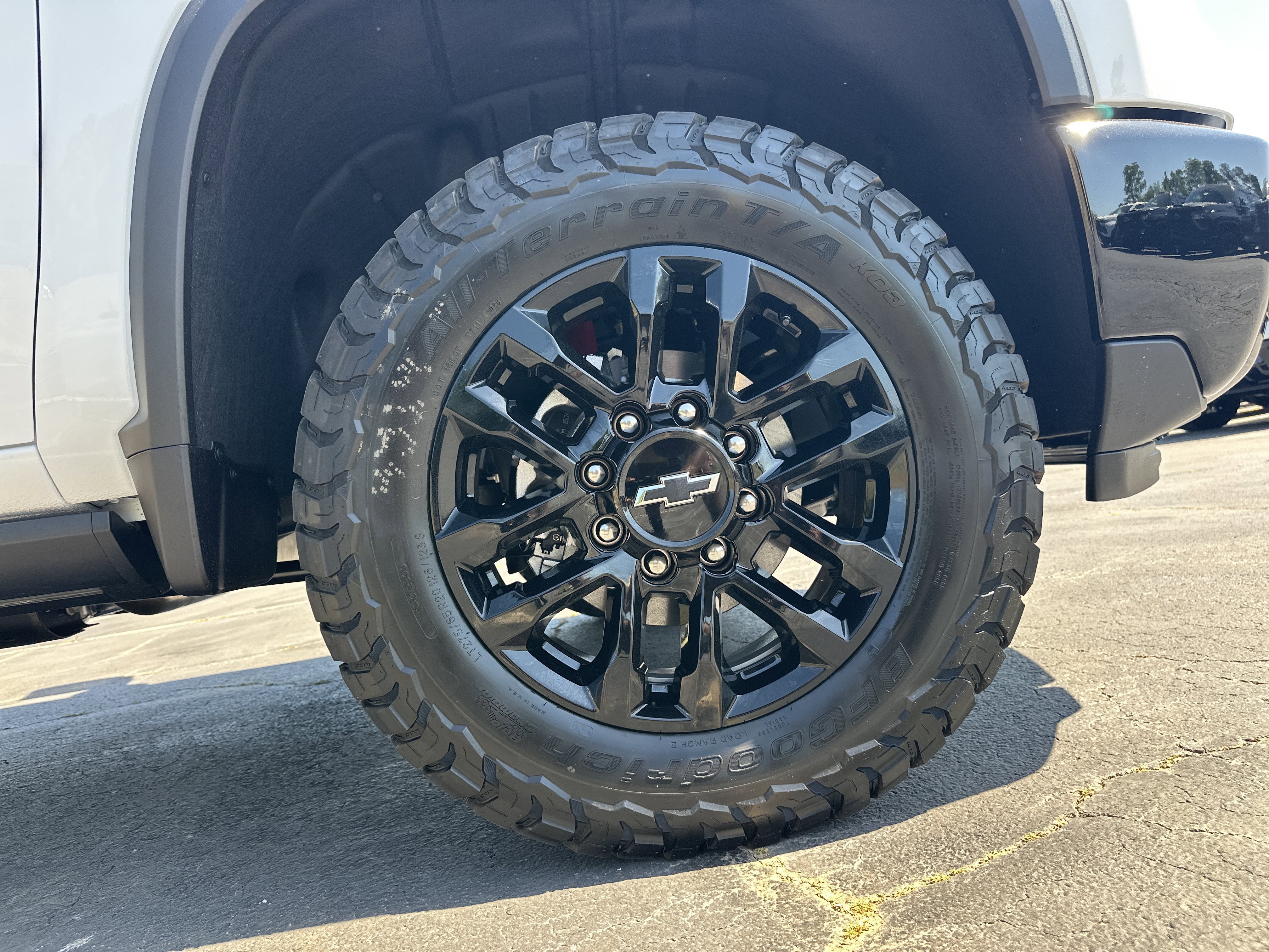 New 2026 Summit White Chevrolet LTZ image 13