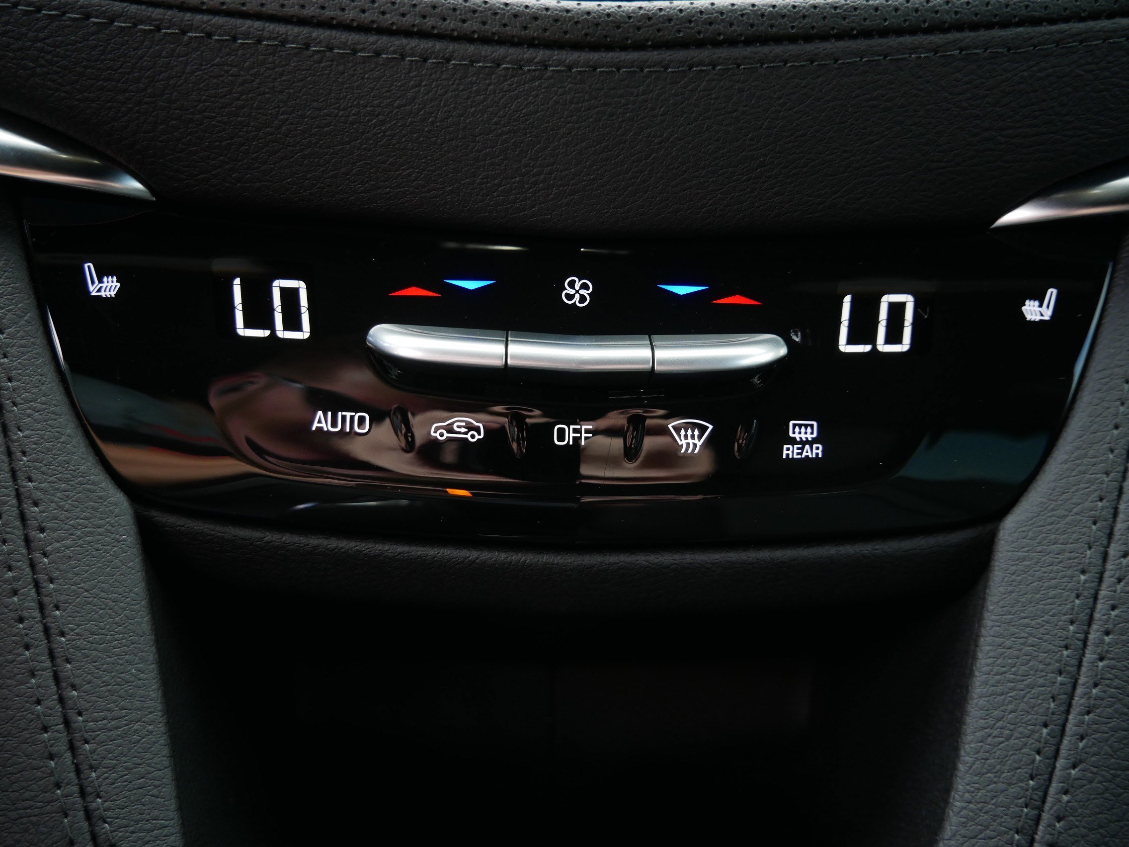 2026 Cadillac XT5 Luxury - Photo 22
