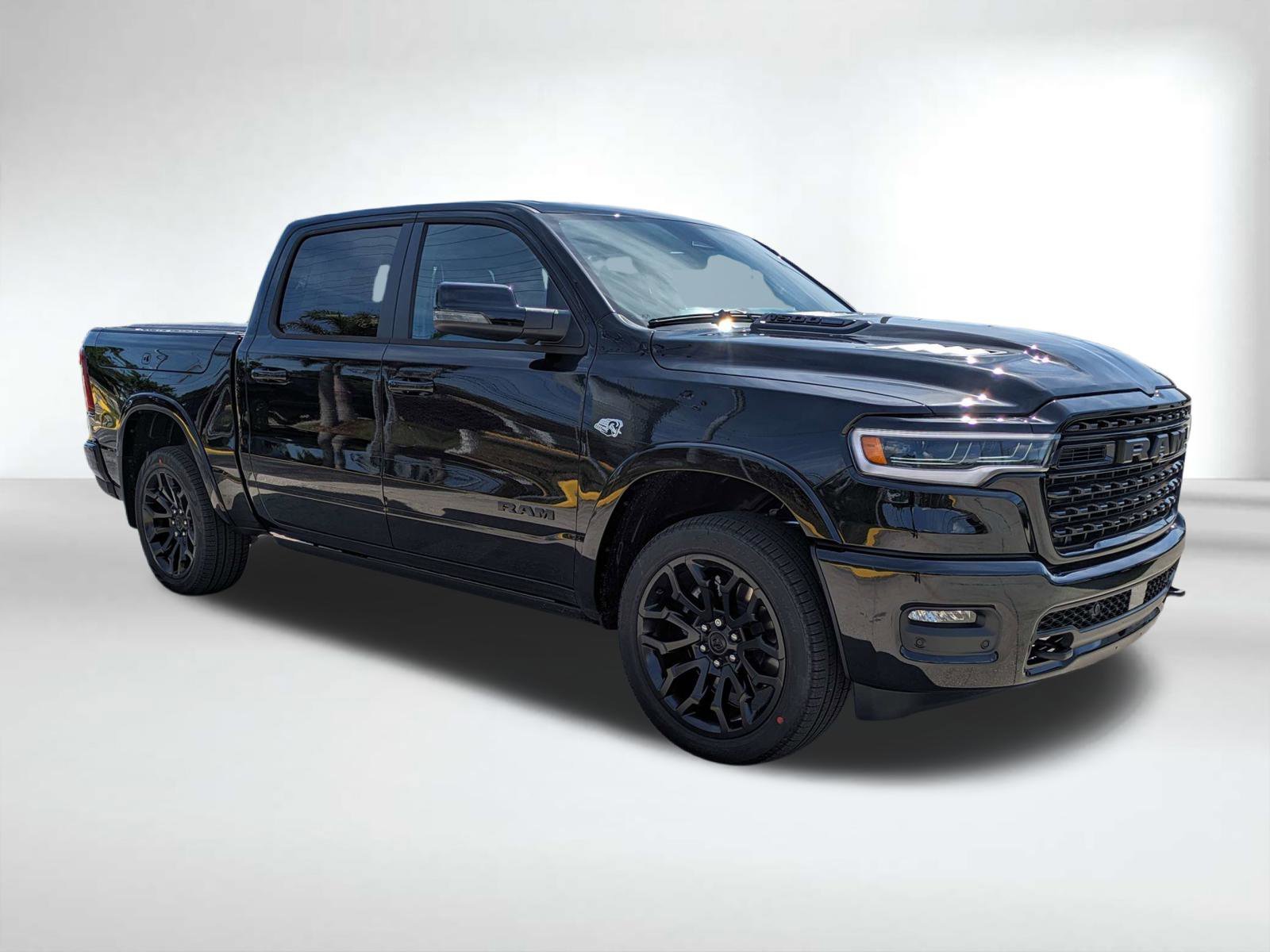 New 2026 Diamond Black Crystal Pearl-Coat Exterior Paint RAM Limited image 2