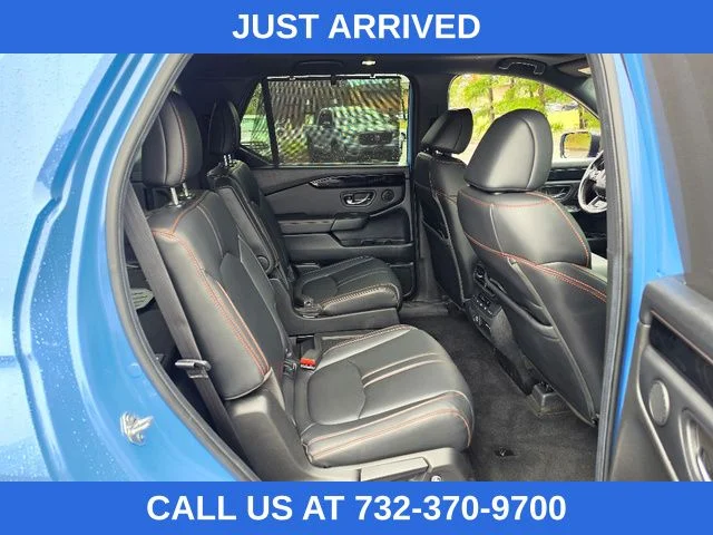 Certified Used 2025 Diffused Sky Pearl Honda TrailSport image 14