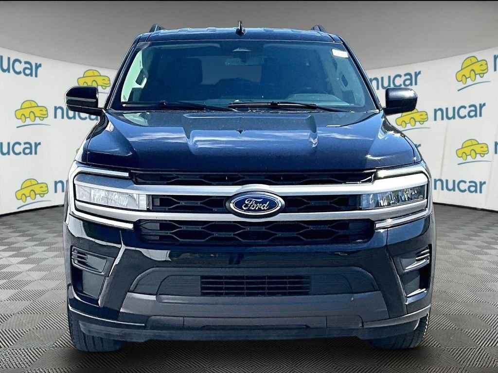 Used 2024 Black Ford XLT image 2