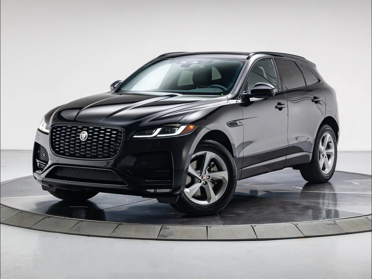 2023 Jaguar F-Pace