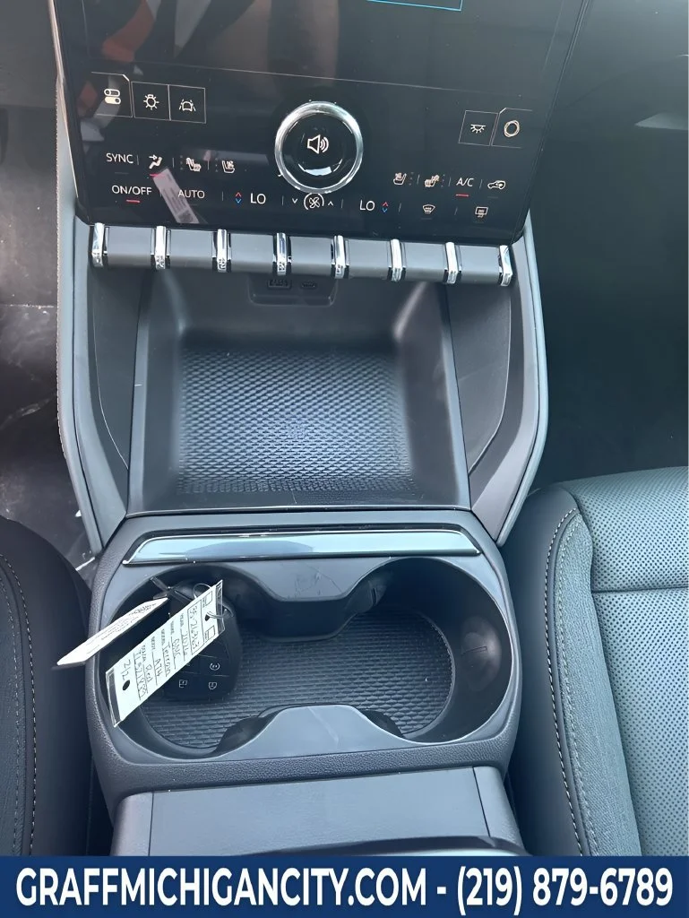 2026 GMC Terrain AT4 - Photo 15