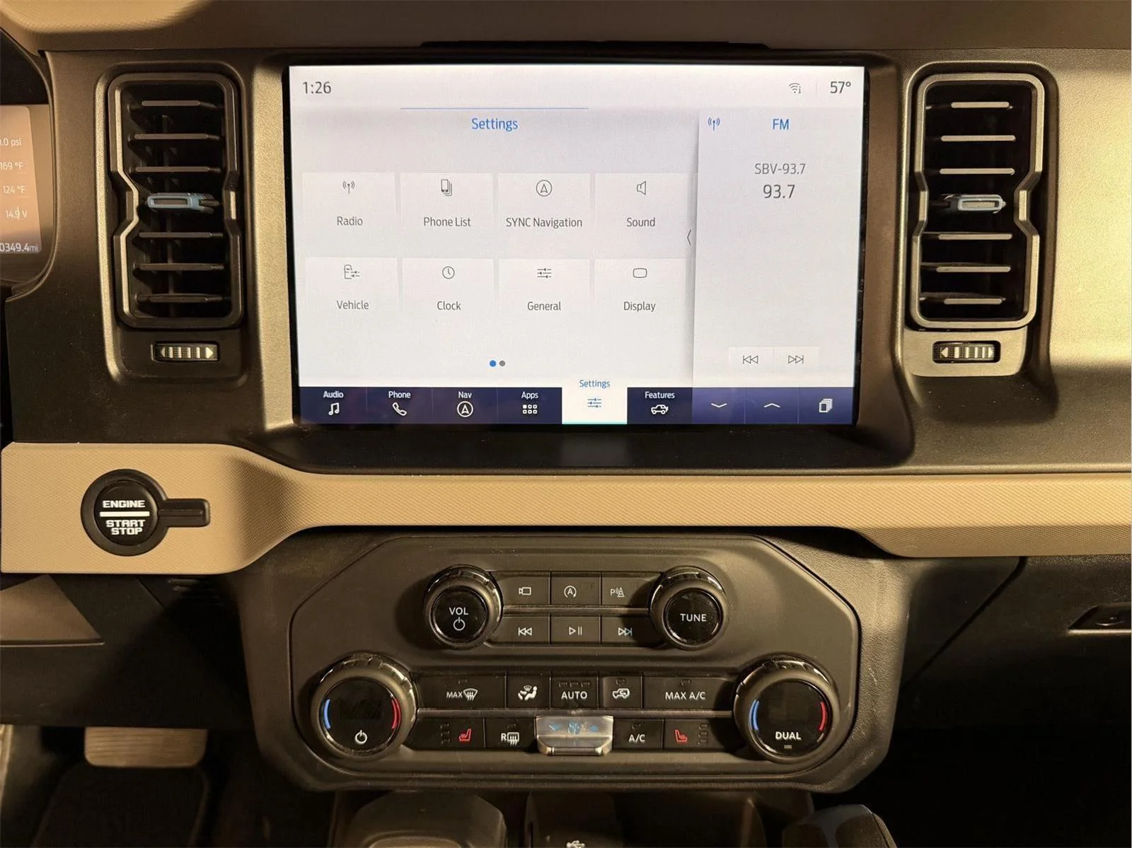 Used 2023 Oxford White Ford Wildtrak Advanced image 36