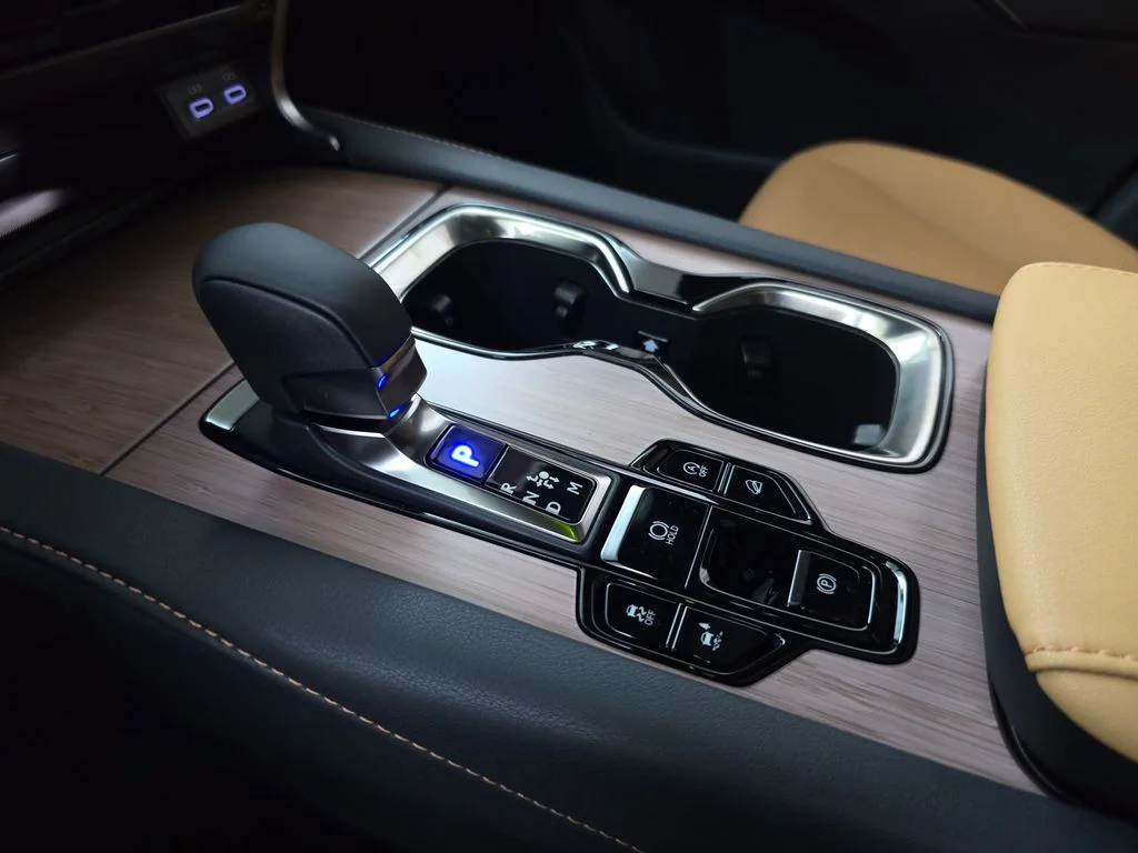 New 2026 Cloudburst Gray Lexus PREMIUM image 23