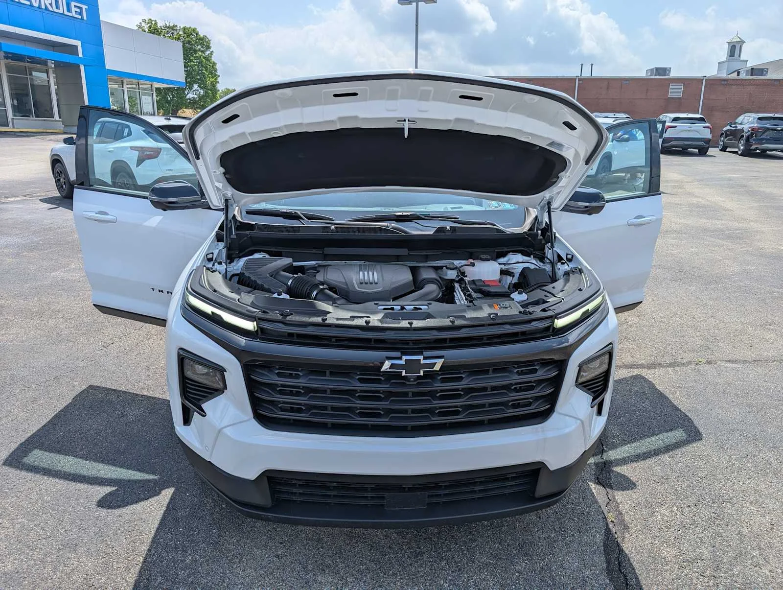 2026 Chevrolet Traverse LT - Photo 8