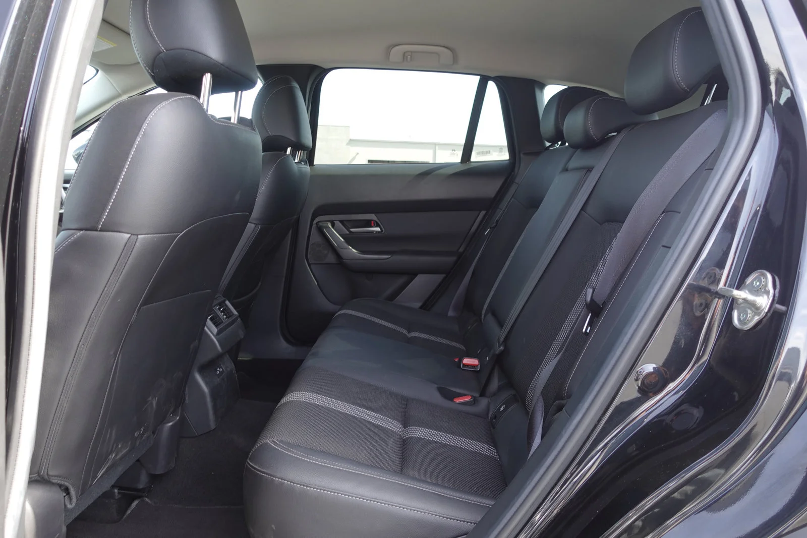 Certified Used 2025 Jet Black Mica Mazda 2.5 S Preferred Package image 14