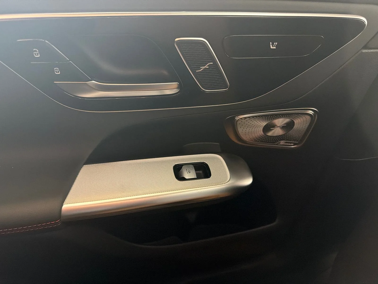 New 2026 White Mercedes-Benz AMG GLC 43 4MATIC Coupe image 22