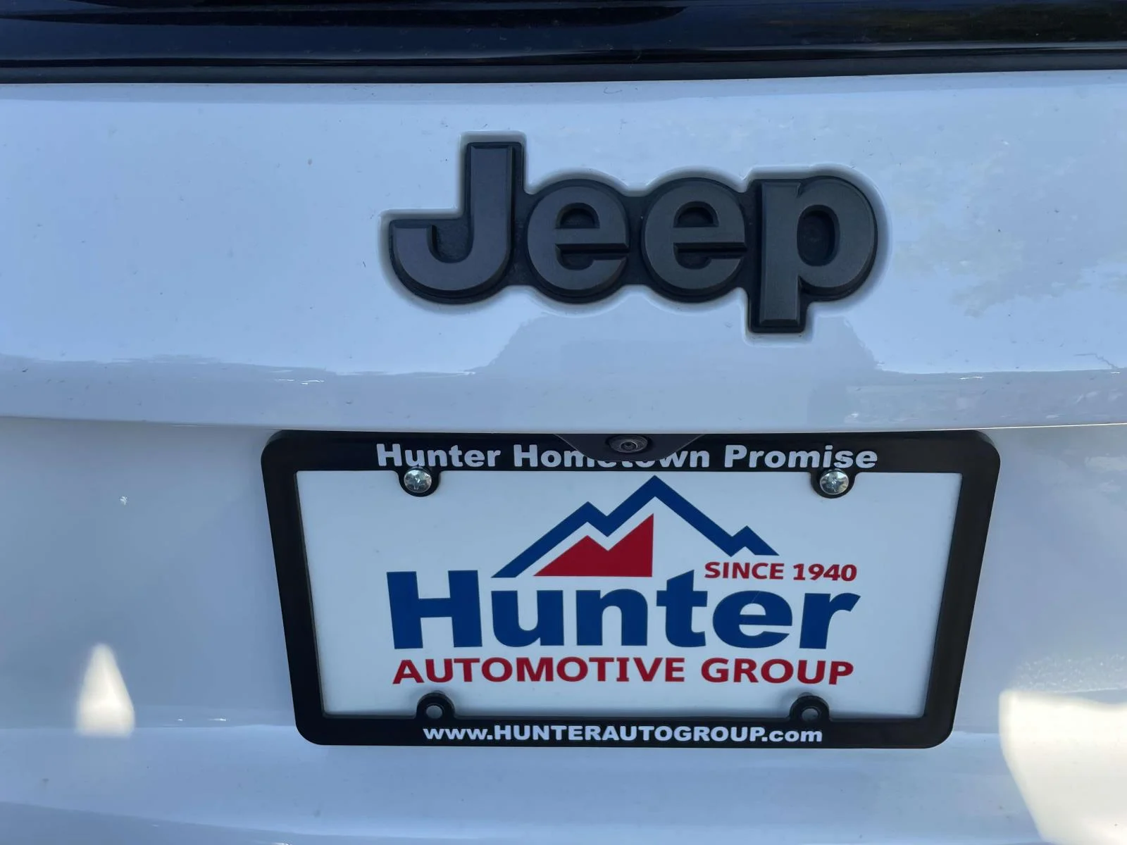 Used 2024 White Jeep Trailhawk 4x4 image 12