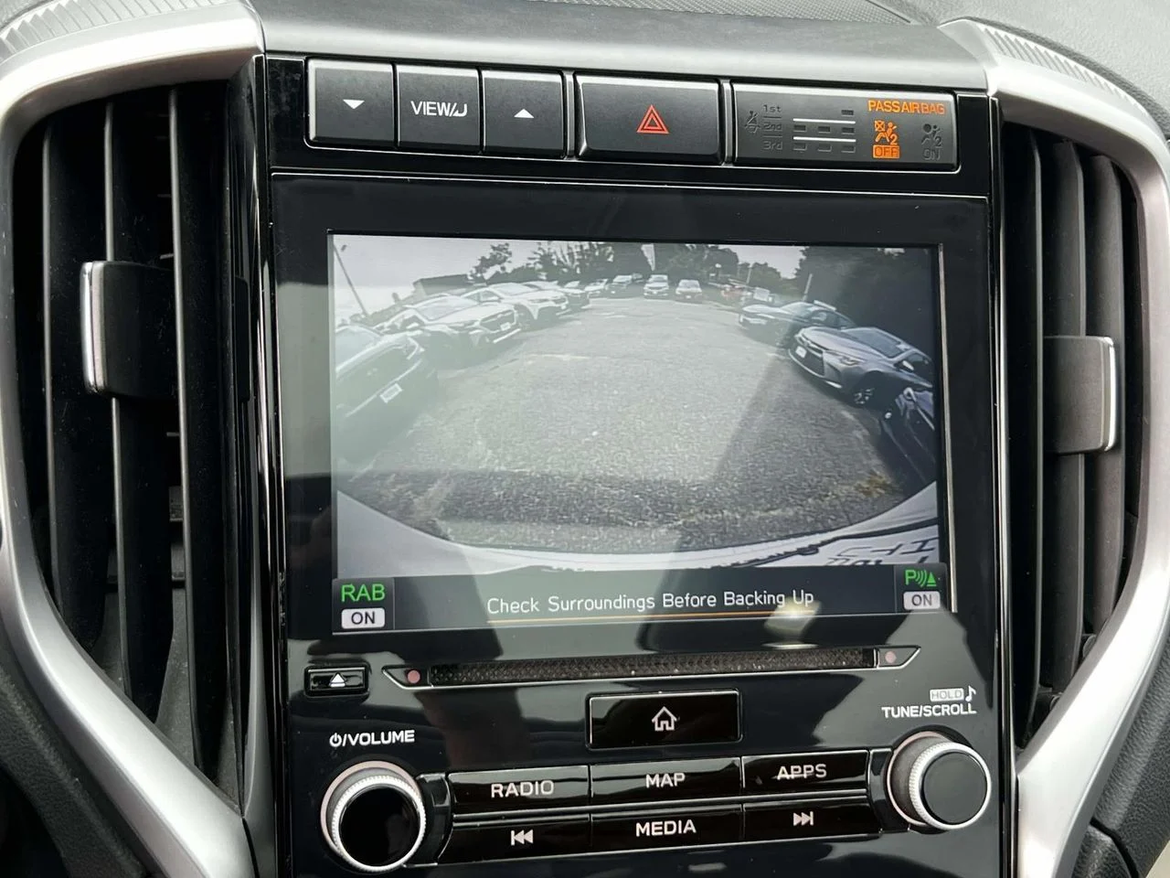Used 2022 Crystal White Pearl Subaru Touring image 38