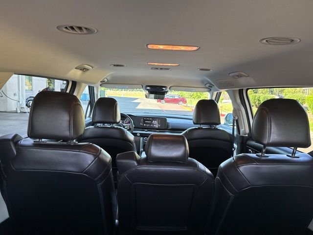 2024 Kia Carnival LX Seat Pkg - Photo 19