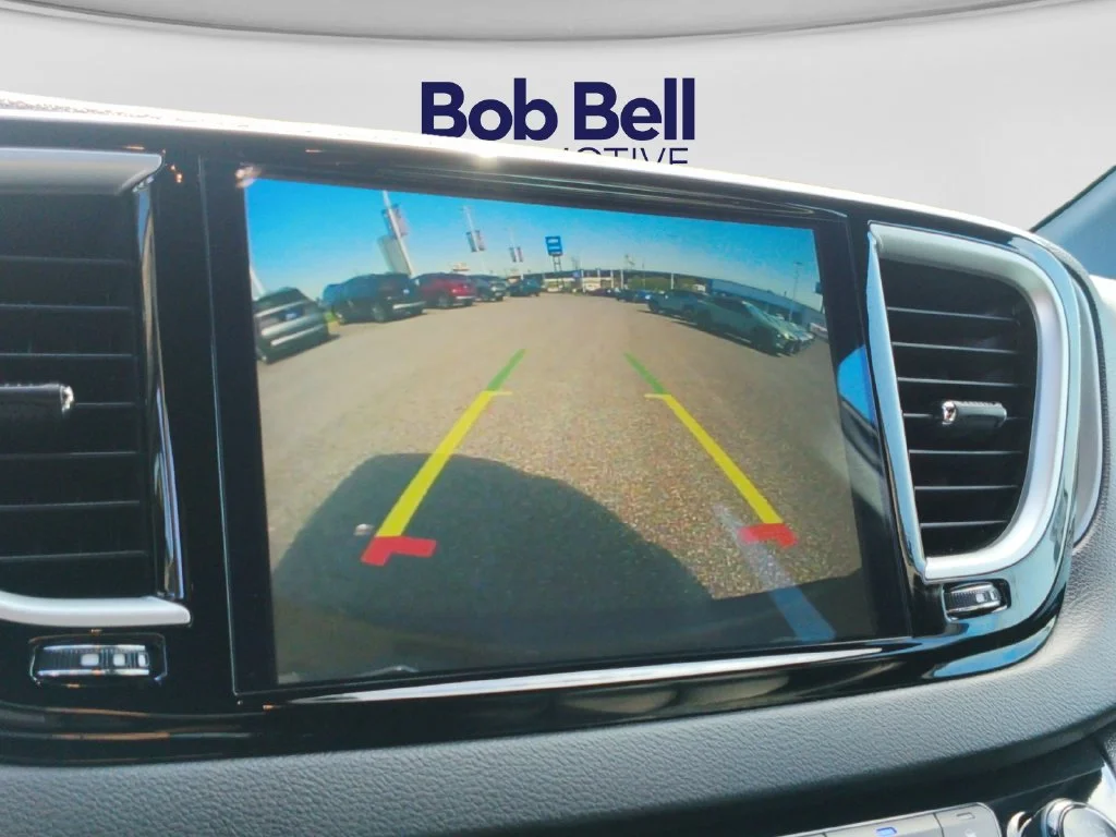 Used 2025 Black Chrysler Select image 20