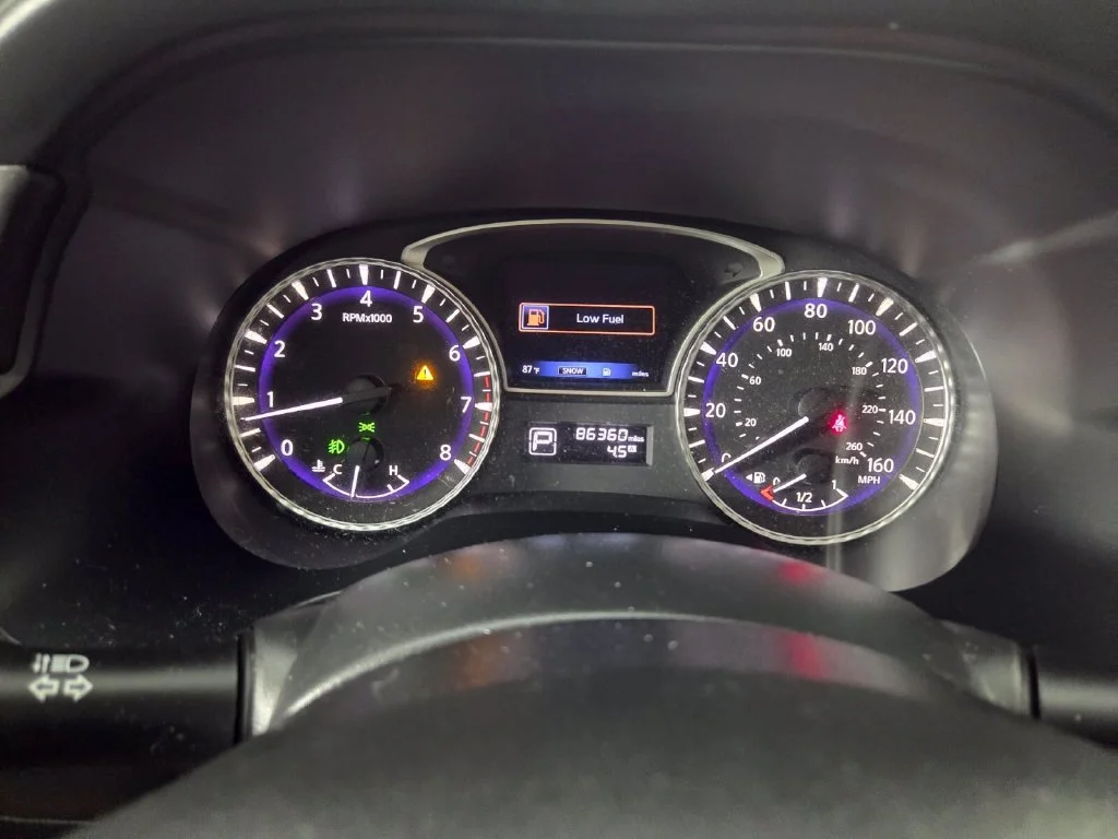 Used 2019 Liquid Platinum INFINITI LUXE image 14