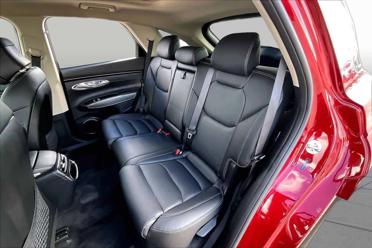 Used 2025 Mauna Red Genesis 2.5T image 20