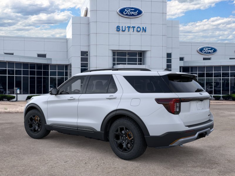 New 2026 Space White Metallic Ford Tremor® image 30