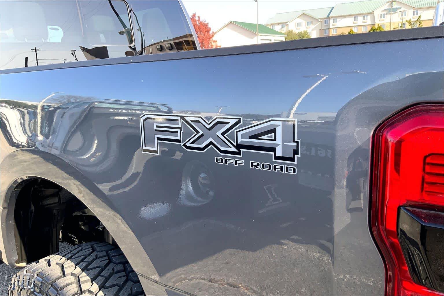 New 2026 Carbonized Gray Metallic Ford F-250® XLT image 15