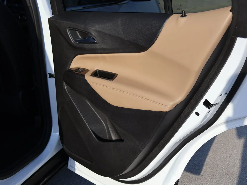 Used 2024 White Chevrolet Premier image 16