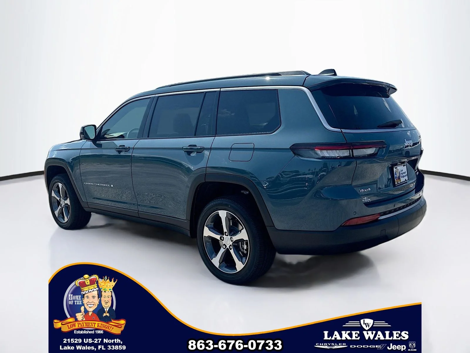 New 2026 Steel Blue Exterior Paint Jeep Limited image 4