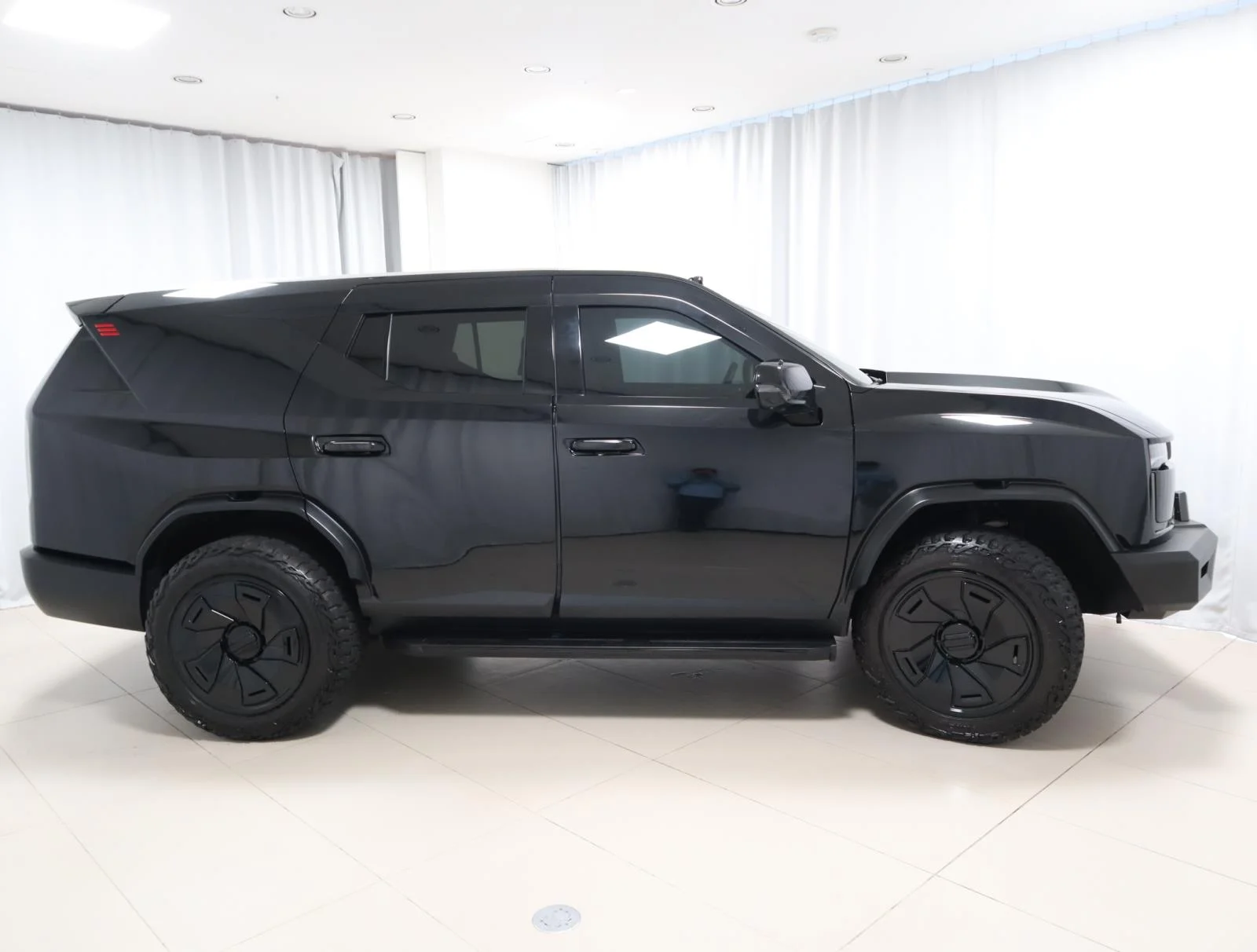 Used 2024 Black Raven Cadillac 4WD 4dr Premium Luxury image 6