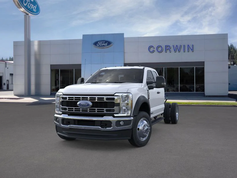 New 2026 Oxford White Ford F-550® XL image 4
