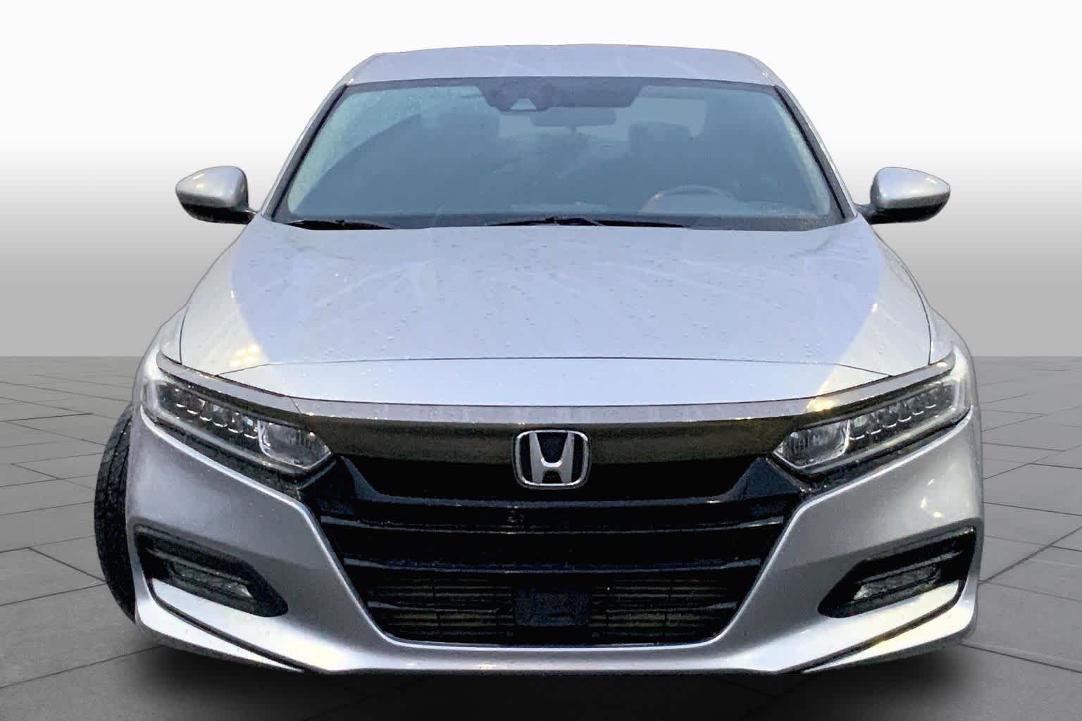 Used 2018 Lunar Silver Metallic Honda Sport 1.5T image 4