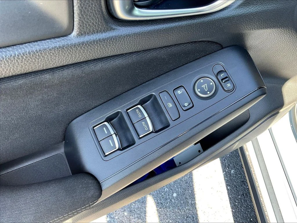 Used 2022 Sonic Gray Pearl Honda Sport image 16