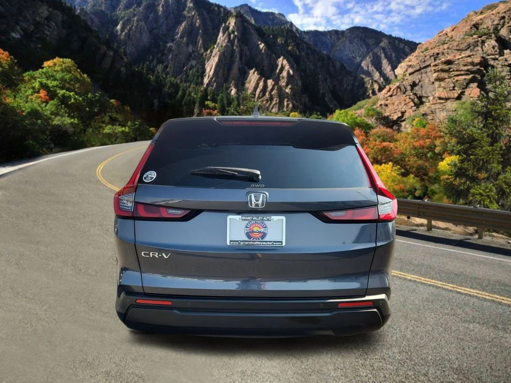 Used 2024 Gray Honda EX-L image 4