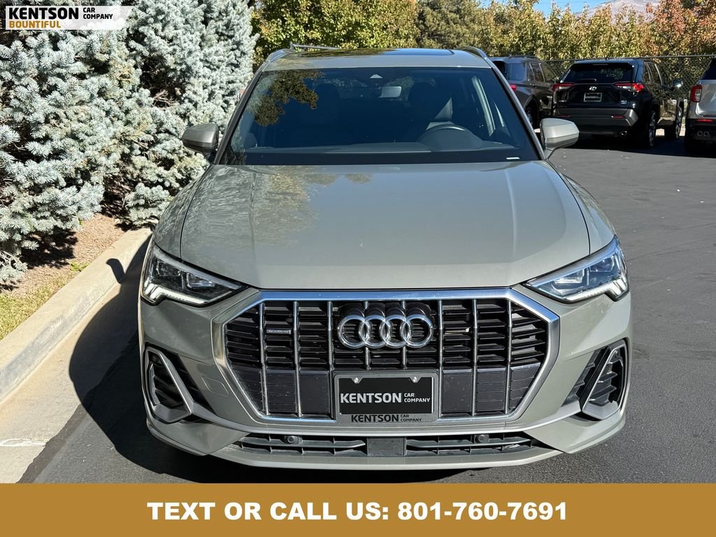 2024 Audi Q3 S line Premium photo 2