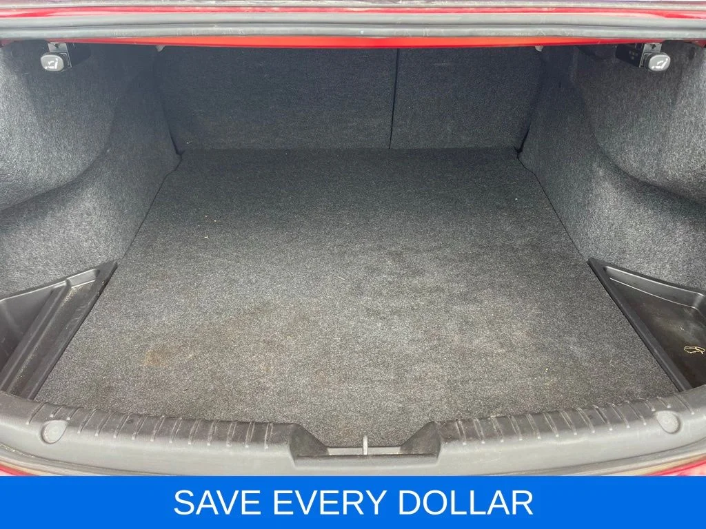 Used 2019 Red Mazda Grand Touring image 7