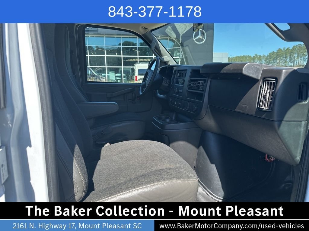 Used 2023 Summit White GMC Work Van image 12