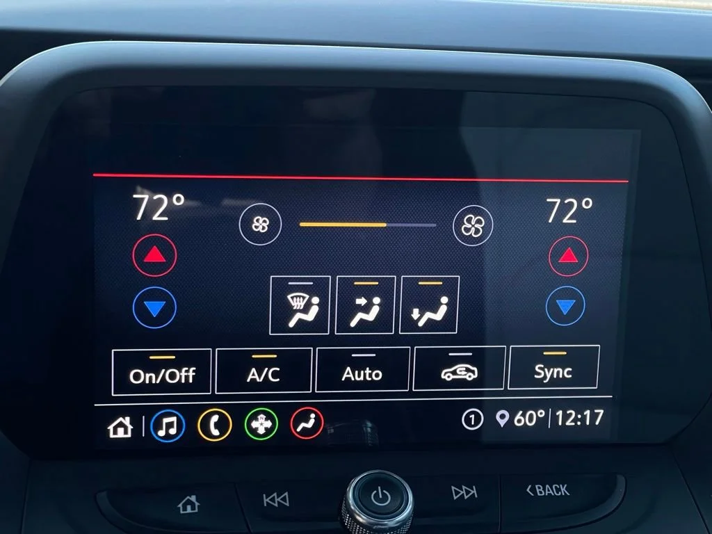 Used 2020 CRUSH Chevrolet 2LT image 23