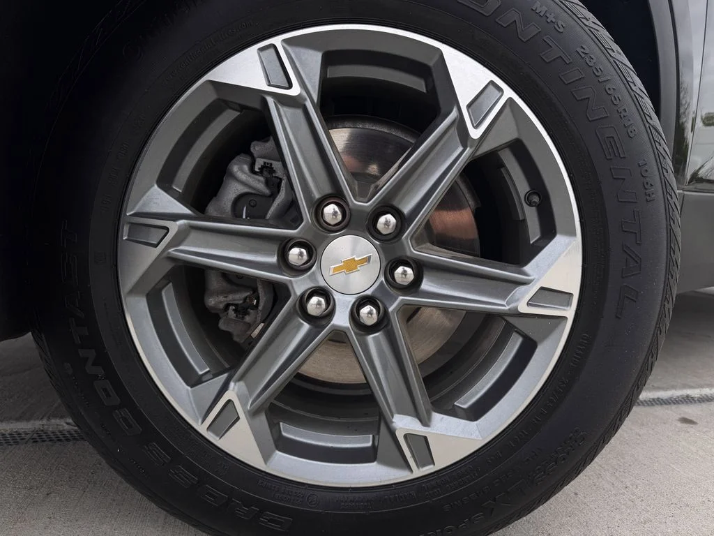 Used 2024 Black Chevrolet LT image 9