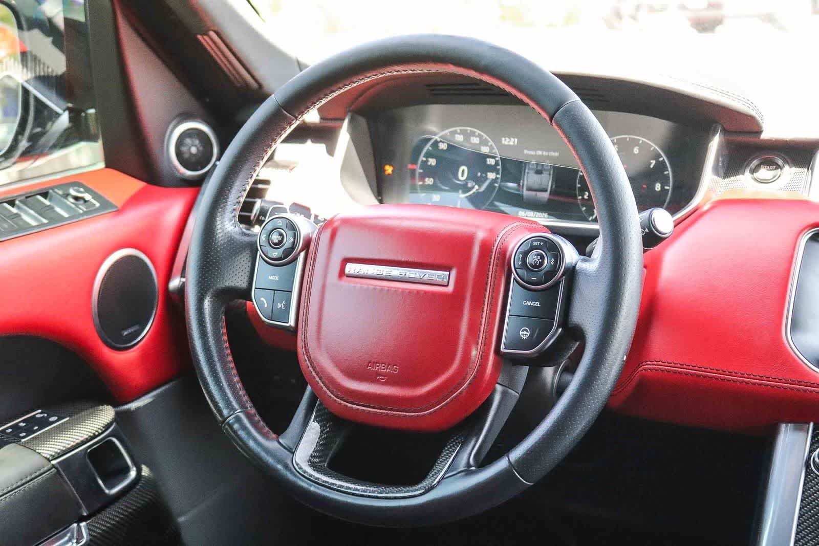 Used 2017 Black Land Rover SVR image 15