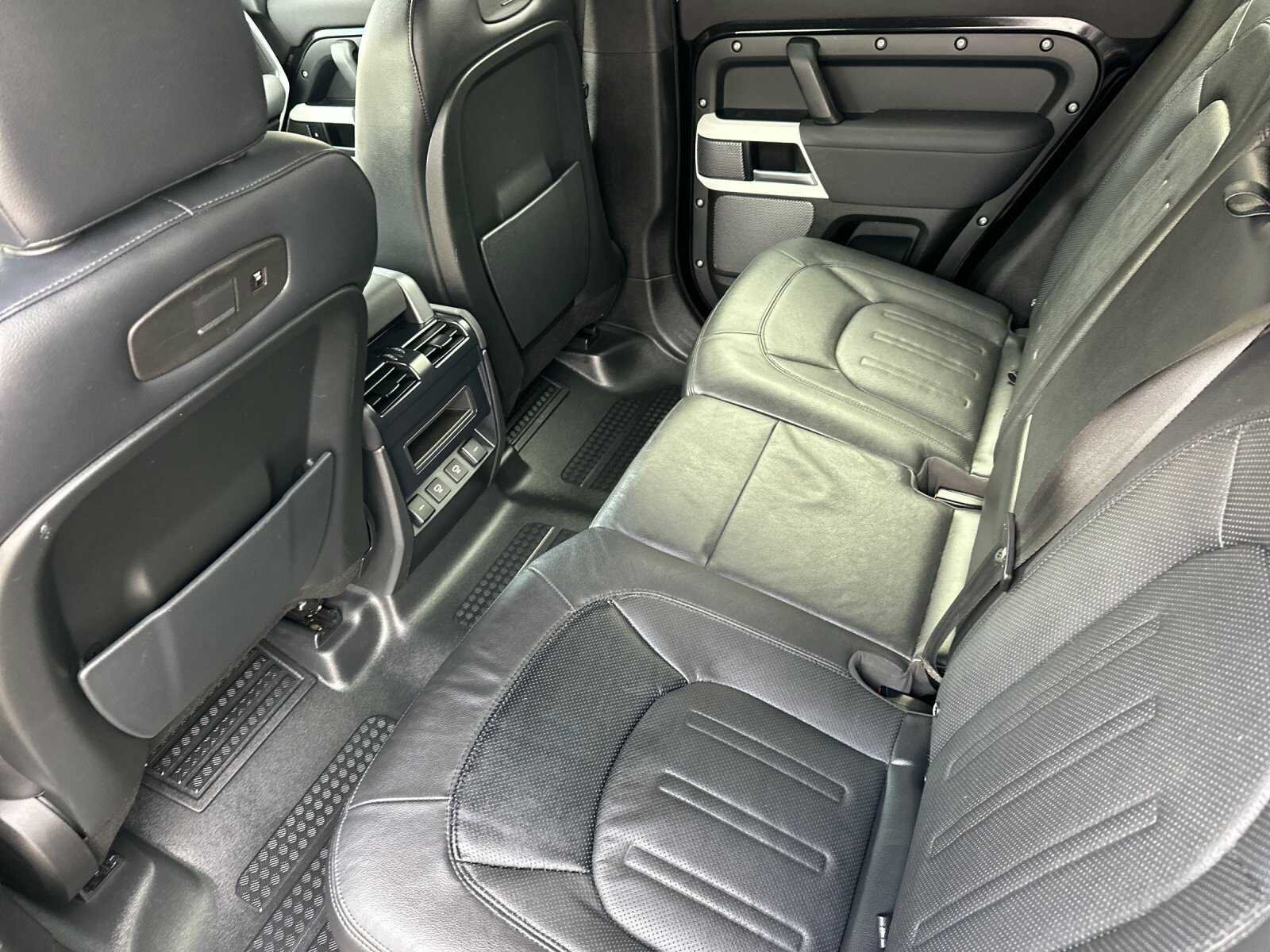 Used 2022 Santorini Black Metallic Land Rover S 4D Sport Utility image 14