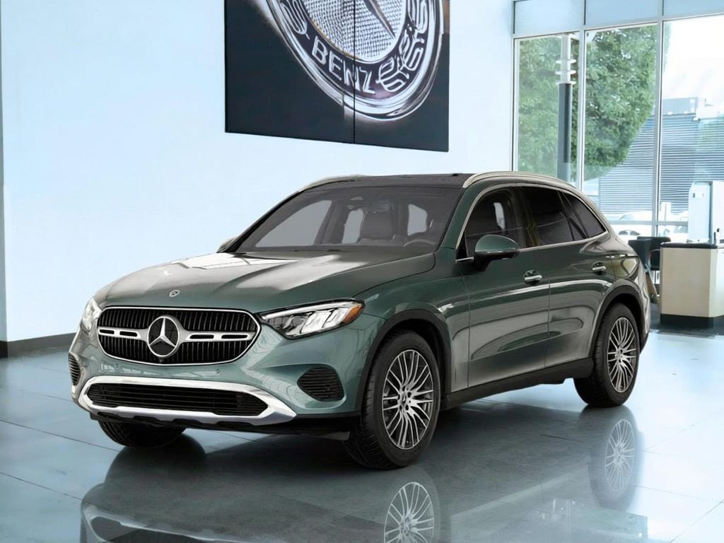 New 2026 Verde Silver Metallic Mercedes-Benz GLC 300 image 39