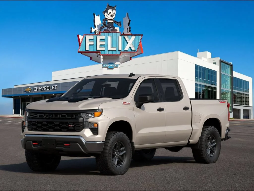 New 2026 White Sands Chevrolet Custom Trail Boss image 1