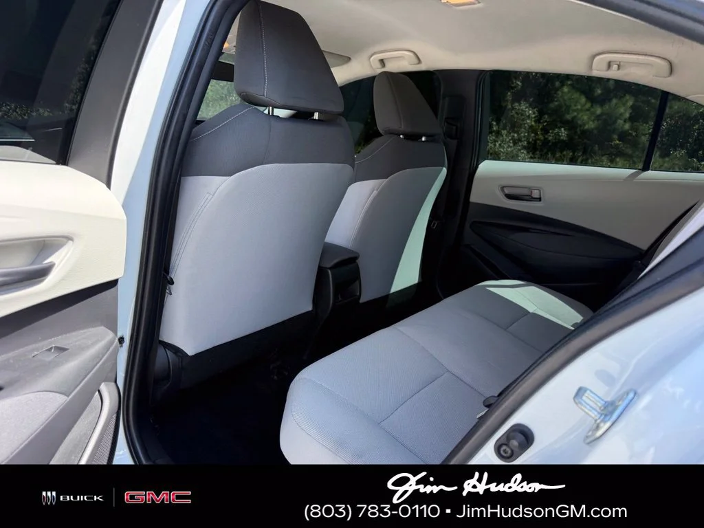 Used 2022 Off-white Toyota Hybrid LE image 22