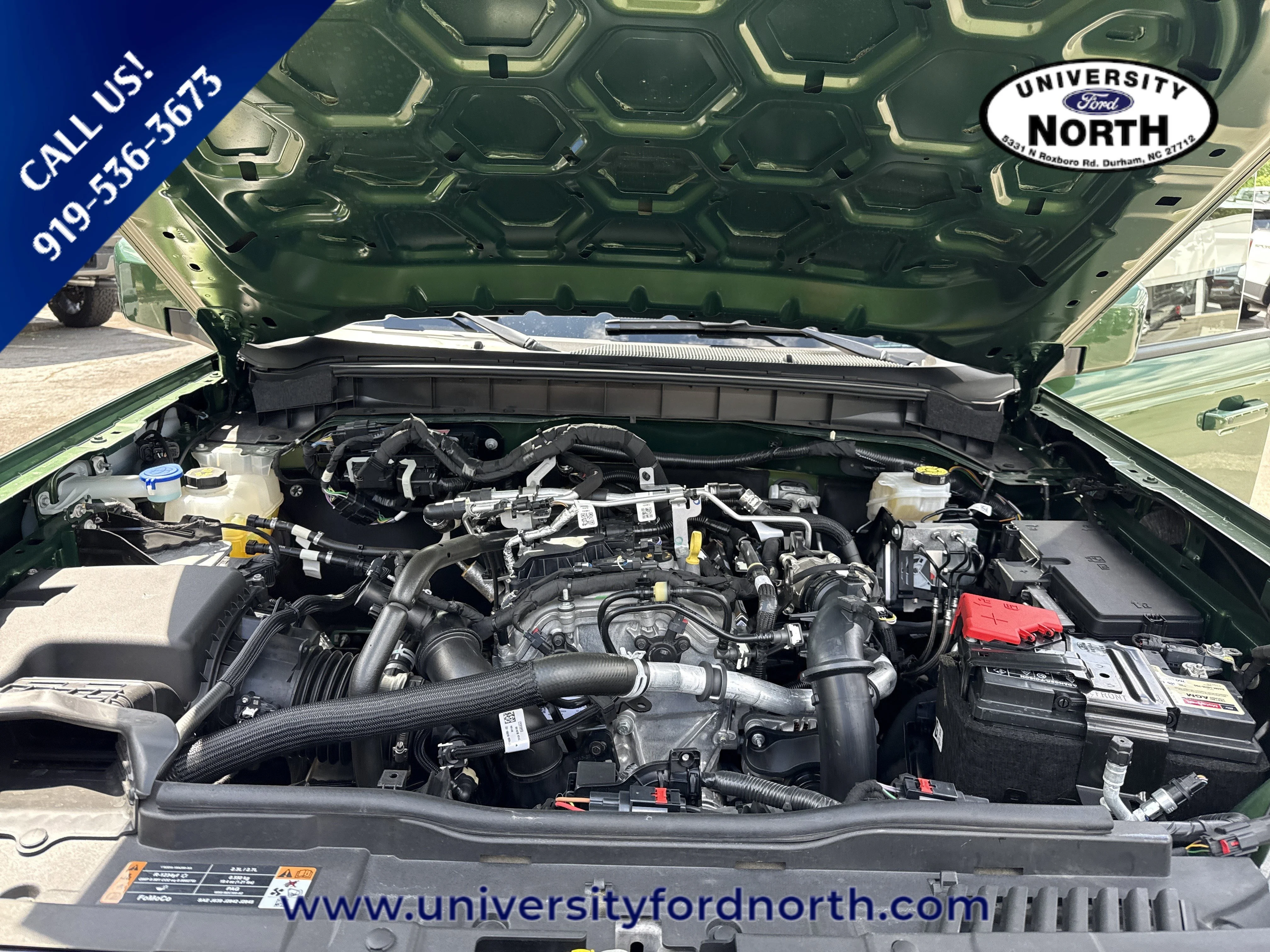 Used 2025 Green Metallic Ford Outer Banks image 13
